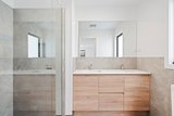 https://images.listonce.com.au/custom/160x/listings/105-springvale-road-nunawading-vic-3131/703/01814703_img_10.jpg?qiXiLtaRO9U