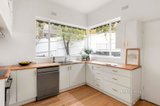 https://images.listonce.com.au/custom/160x/listings/105-the-boulevard-ivanhoe-vic-3079/213/01734213_img_02.jpg?uIP_mbVfNAI