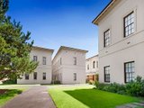 https://images.listonce.com.au/custom/160x/listings/105-wiltshire-drive-kew-vic-3101/099/01684099_img_11.jpg?ET2iEWkZQ5c
