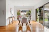 https://images.listonce.com.au/custom/160x/listings/1051-green-island-avenue-mount-martha-vic-3934/460/01954460_img_05.jpg?QqEj3_TcVNI