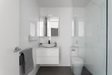 https://images.listonce.com.au/custom/160x/listings/10512-14-quinns-road-bentleigh-east-vic-3165/672/01967672_img_08.jpg?7d1s71NNLmQ