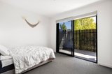 https://images.listonce.com.au/custom/160x/listings/10515-hamilton-street-bentleigh-vic-3204/128/01592128_img_06.jpg?_5u_K-6Li6s