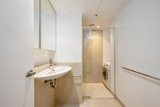 https://images.listonce.com.au/custom/160x/listings/1052-14-albert-rd-south-melbourne-vic-3205/579/01674579_img_05.jpg?rDbGsCT7OXs