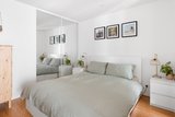 https://images.listonce.com.au/custom/160x/listings/10526-merri-parade-northcote-vic-3070/404/00808404_img_02.jpg?HOkUMNI44UU
