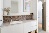 https://images.listonce.com.au/custom/160x/listings/10526-merri-parade-northcote-vic-3070/404/00808404_img_14.jpg?vUvkSolBVzE