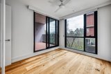 https://images.listonce.com.au/custom/160x/listings/1055-high-street-close-northcote-vic-3070/063/01808063_img_11.jpg?sbmN9uHpnzM