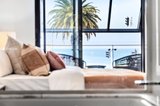 https://images.listonce.com.au/custom/160x/listings/10588-beaconsfield-parade-albert-park-vic-3206/696/01941696_img_09.jpg?05pj7j_siTY