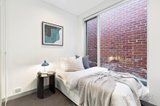 https://images.listonce.com.au/custom/160x/listings/10596-ormond-road-elwood-vic-3184/129/01780129_img_09.jpg?4BAzb1XOaQ4