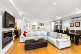 https://images.listonce.com.au/custom/160x/listings/105a-mitford-street-elwood-vic-3184/556/01794556_img_02.jpg?TSLYEVy-1nc