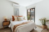 https://images.listonce.com.au/custom/160x/listings/105b-st-david-street-thornbury-vic-3071/699/01988699_img_08.jpg?QgPOGHQEsqI