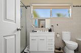 https://images.listonce.com.au/custom/160x/listings/105b-switchback-road-chirnside-park-vic-3116/015/01943015_img_09.jpg?nmqIKX0HZeQ