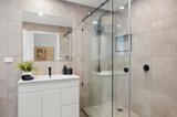 https://images.listonce.com.au/custom/160x/listings/106-boundary-road-woodend-vic-3442/103/01896103_img_17.jpg?7bDByf7ZVGs