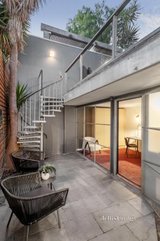 https://images.listonce.com.au/custom/160x/listings/106-coppin-street-richmond-vic-3121/073/01289073_img_13.jpg?kmDiZL1eyrI