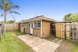 https://images.listonce.com.au/custom/160x/listings/106-moonya-road-carnegie-vic-3163/617/01970617_img_04.jpg?ccW3RMkhflI