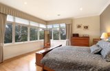 https://images.listonce.com.au/custom/160x/listings/106-mountain-view-parade-rosanna-vic-3084/039/01811039_img_07.jpg?B3MotWjgvEo