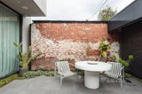 https://images.listonce.com.au/custom/160x/listings/106-queens-parade-fitzroy-north-vic-3068/525/01566525_img_09.jpg?ub2iQTDIgxo