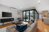 https://images.listonce.com.au/custom/160x/listings/106-rooks-road-nunawading-vic-3131/089/01251089_img_02.jpg?51YylFiuI50