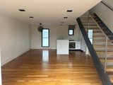 https://images.listonce.com.au/custom/160x/listings/106-station-street-port-melbourne-vic-3207/251/01809251_img_08.jpg?QhTYAUX0JiI