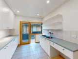 https://images.listonce.com.au/custom/160x/listings/106-the-boulevard-aberfeldie-vic-3040/336/01608336_img_08.jpg?YMrlDFj3sx4