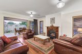 https://images.listonce.com.au/custom/160x/listings/106-vicki-street-forest-hill-vic-3131/530/00693530_img_05.jpg?EGmYCC0h9SA