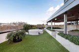 https://images.listonce.com.au/custom/160x/listings/106108-haines-street-north-melbourne-vic-3051/670/01626670_img_11.jpg?OFKY8KwhDGI