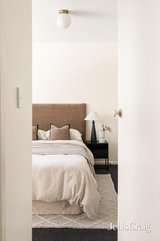 https://images.listonce.com.au/custom/160x/listings/10611-park-street-brunswick-vic-3056/267/01978267_img_09.jpg?WiBmeaK2qcs