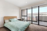 https://images.listonce.com.au/custom/160x/listings/10612-32-lux-way-brunswick-vic-3056/417/00520417_img_04.jpg?mhyas3cP3-E