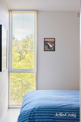 https://images.listonce.com.au/custom/160x/listings/1062-cunningham-street-northcote-vic-3070/163/01906163_img_13.jpg?5G-ZflCvWIs