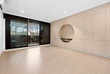 https://images.listonce.com.au/custom/160x/listings/106205-gipps-street-abbotsford-vic-3067/583/01681583_img_02.jpg?I0j_WlOArx8