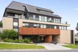 https://images.listonce.com.au/custom/160x/listings/10626-pryor-street-eltham-vic-3095/707/01476707_img_10.jpg?4lXawOZlvLo
