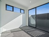 https://images.listonce.com.au/custom/160x/listings/106332-neerim-road-carnegie-vic-3163/003/01905003_img_01.jpg?tycnbl5wolc