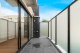 https://images.listonce.com.au/custom/160x/listings/1065-7-browns-avenue-ringwood-vic-3134/116/01682116_img_06.jpg?r4BT8YAeeXA