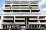 https://images.listonce.com.au/custom/160x/listings/1065-7-irving-avenue-box-hill-vic-3128/701/01978701_img_10.jpg?7LT6eLonmbc