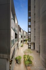 https://images.listonce.com.au/custom/160x/listings/10655-islington-street-collingwood-vic-3066/119/01802119_img_07.jpg?GzQfBRD6v2s