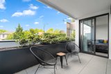https://images.listonce.com.au/custom/160x/listings/106659-661-whitehorse-road-mont-albert-vic-3127/208/01939208_img_02.jpg?aE_JrAva8Do