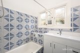 https://images.listonce.com.au/custom/160x/listings/107-bastings-street-northcote-vic-3070/519/01901519_img_04.jpg?8JrwVH6IqPE