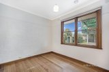 https://images.listonce.com.au/custom/160x/listings/107-callow-street-ballarat-east-vic-3350/861/01572861_img_10.jpg?BsDRdH4CrKE