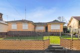 https://images.listonce.com.au/custom/160x/listings/107-chisholm-street-soldiers-hill-vic-3350/407/01981407_img_02.jpg?EzHomCQ-EZU