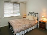 https://images.listonce.com.au/custom/160x/listings/107-dickens-street-elwood-vic-3184/014/01794014_img_04.jpg?m7nm-hx3bfw