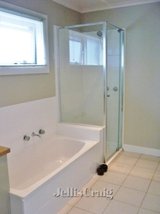 https://images.listonce.com.au/custom/160x/listings/107-dight-street-collingwood-vic-3066/714/01620714_img_15.jpg?PNDcVFOiv4k