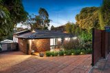 https://images.listonce.com.au/custom/160x/listings/107-glenvale-road-donvale-vic-3111/494/01582494_img_01.jpg?ZbCZiZIdv_c