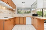 https://images.listonce.com.au/custom/160x/listings/107-lawrence-road-mount-waverley-vic-3149/747/01741747_img_05.jpg?j31vA30YuVw