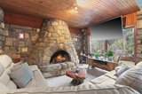 https://images.listonce.com.au/custom/160x/listings/107-research-warrandyte-road-north-warrandyte-vic-3113/701/00954701_img_03.jpg?bJ_obJNYxtw