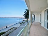 https://images.listonce.com.au/custom/160x/listings/107115-beach-street-port-melbourne-vic-3207/383/01087383_img_11.jpg?XUjIiCp5rLY