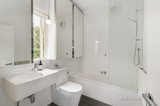 https://images.listonce.com.au/custom/160x/listings/10712-orrong-road-toorak-vic-3142/565/00752565_img_04.jpg?43JqknOH5CA
