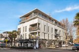 https://images.listonce.com.au/custom/160x/listings/107122-ormond-road-elwood-vic-3184/131/01780131_img_08.jpg?fIf27u5Qub0