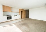 https://images.listonce.com.au/custom/160x/listings/10722-warleigh-grove-brighton-vic-3186/659/01948659_img_04.jpg?F225XJ9WFjk