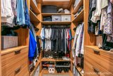 https://images.listonce.com.au/custom/160x/listings/10729-foam-street-elwood-vic-3184/176/01794176_img_10.jpg?eYqH1i0m0u8