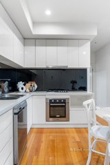 https://images.listonce.com.au/custom/160x/listings/10790-middleborough-road-blackburn-south-vic-3130/630/01640630_img_07.jpg?ZOgyzjGPI7c