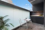 https://images.listonce.com.au/custom/160x/listings/10796-ormond-road-elwood-vic-3184/393/01780393_img_06.jpg?6uKFlAV29Q8